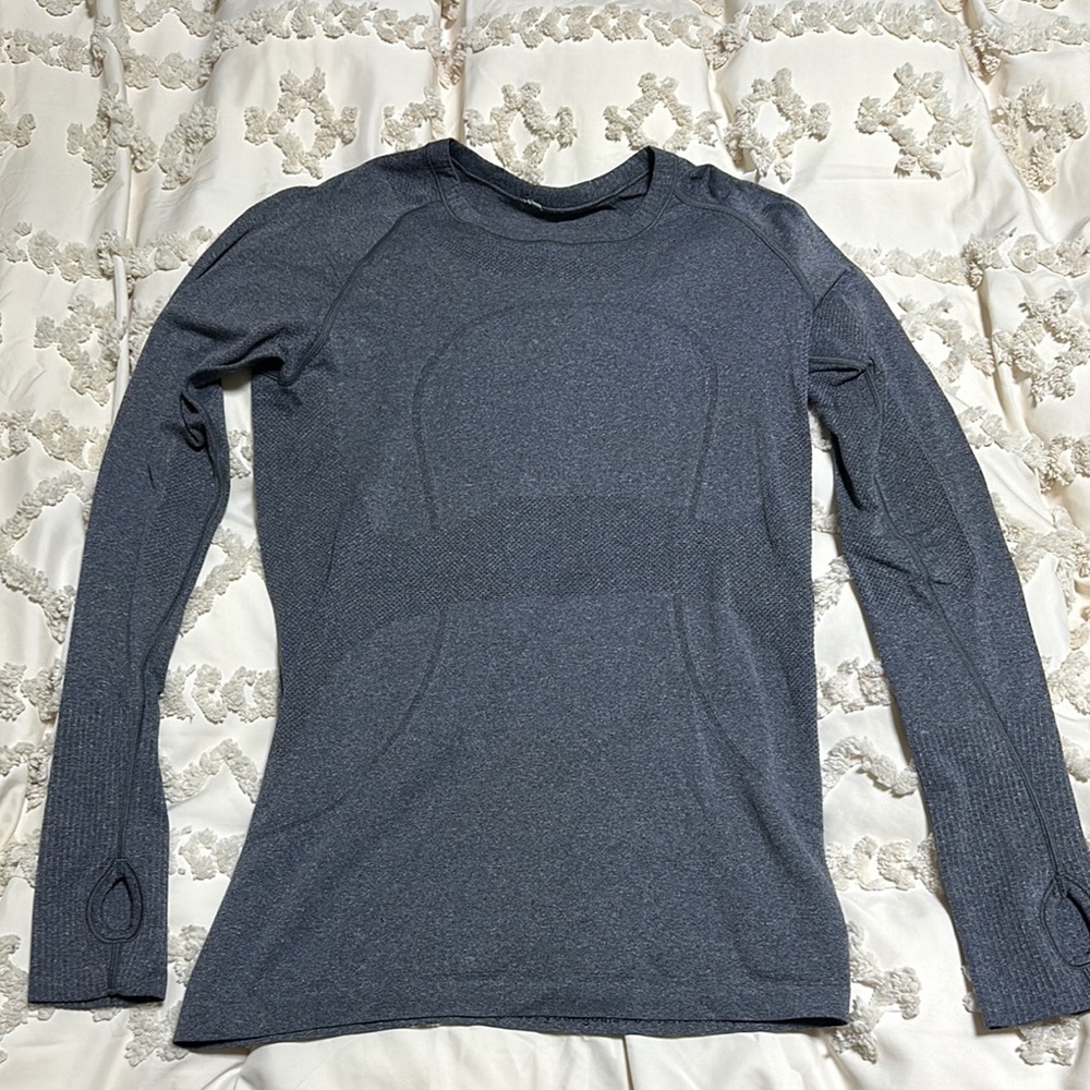 lululemon Black Crew Neck Long Sleeve Sweatshirt